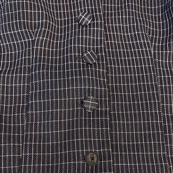 Vintage made in Canada Black Checkered Vest - Picture 7 of 7